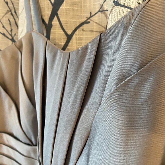 Silver Mother of the Bride knee length Dress - 2 piece - - Picture 8 of 16